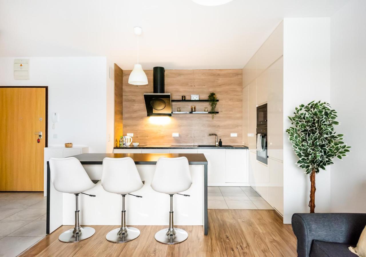 Magazynowa Exclusive Amber Apartment Varşovia Exterior foto