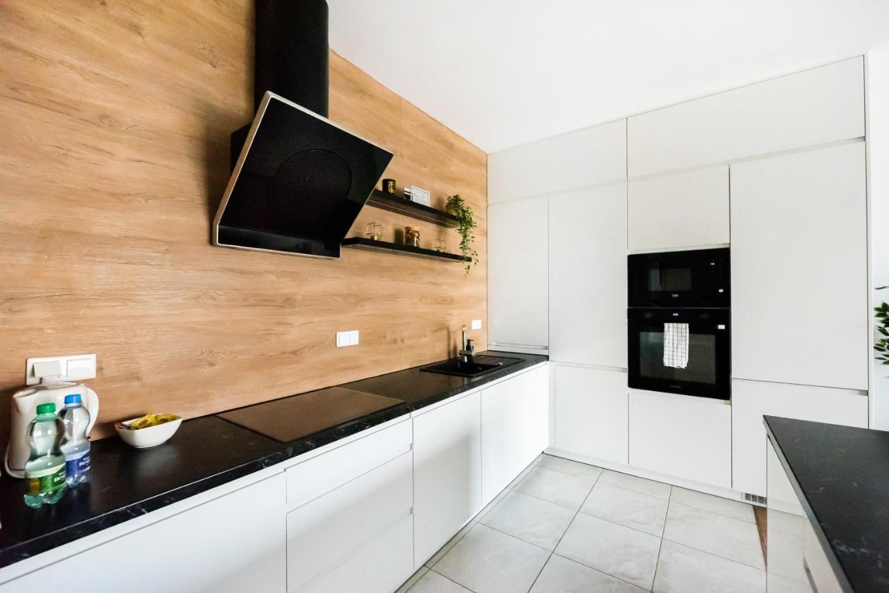 Magazynowa Exclusive Amber Apartment Varşovia Exterior foto