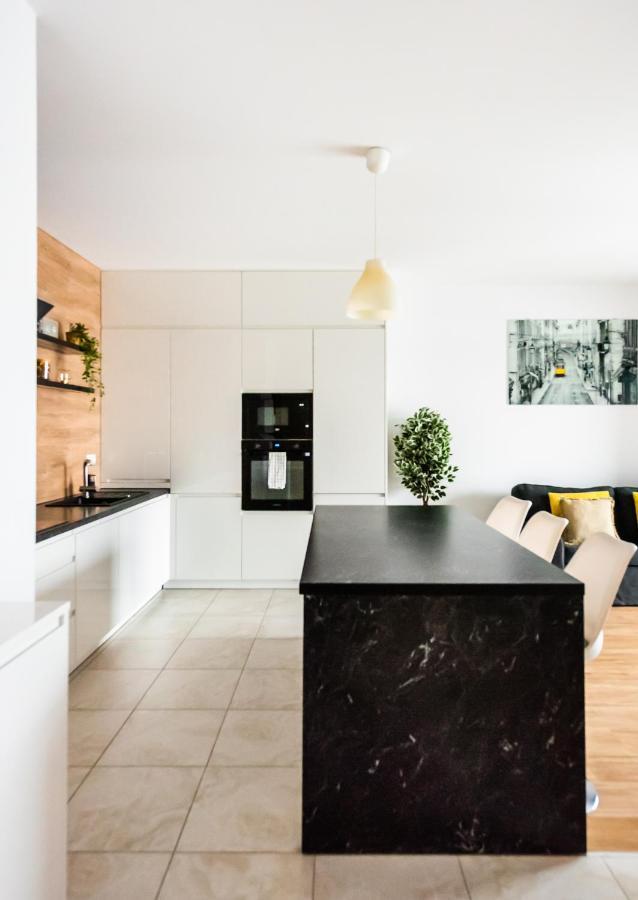 Magazynowa Exclusive Amber Apartment Varşovia Exterior foto